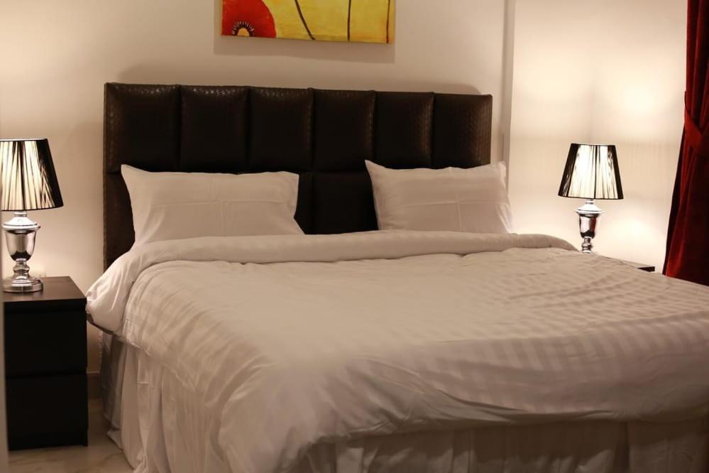 Continental Suite Salmiya Eksteriør billede