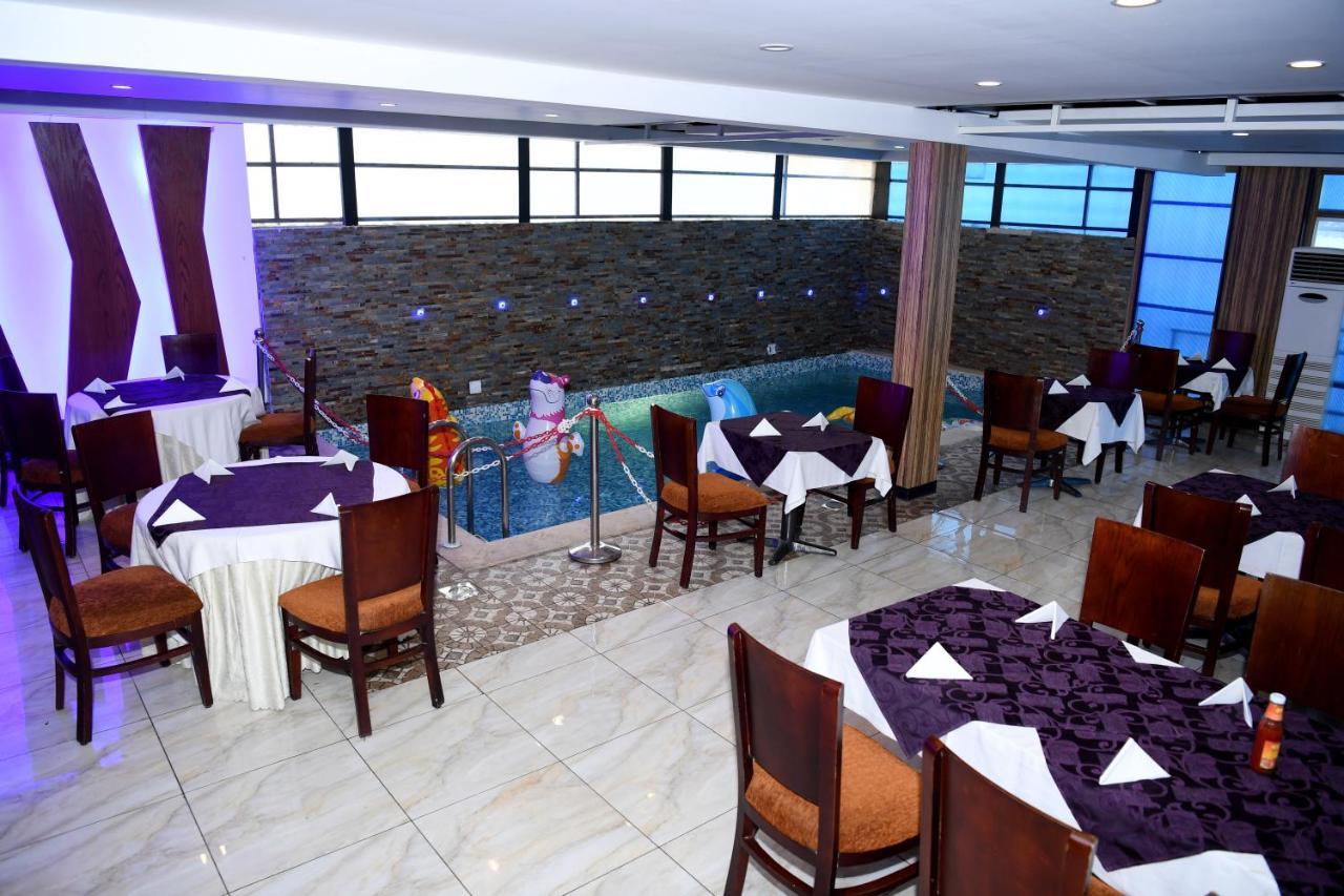 Continental Suite Salmiya Eksteriør billede